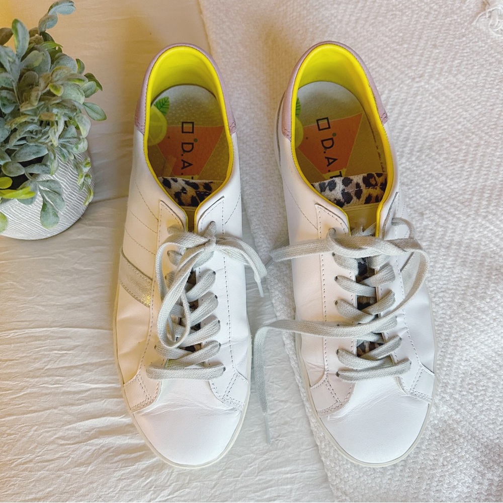 D.A.T.E. Sneakers White Vintage Sneakers